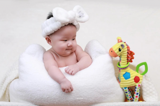 钟祥4个月宝宝发育标准 钟祥4个月宝宝发育标准