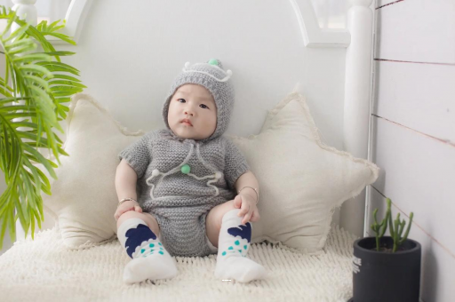 钟祥宝宝揉眼睛是怎么回事